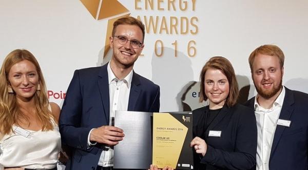  Coolar founders Julia Römer & Arno Zimmerman at Handelsblatt Energy Awards