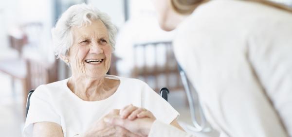 EIT Health's free online course on ‘Recognizing and preventing frailty’
