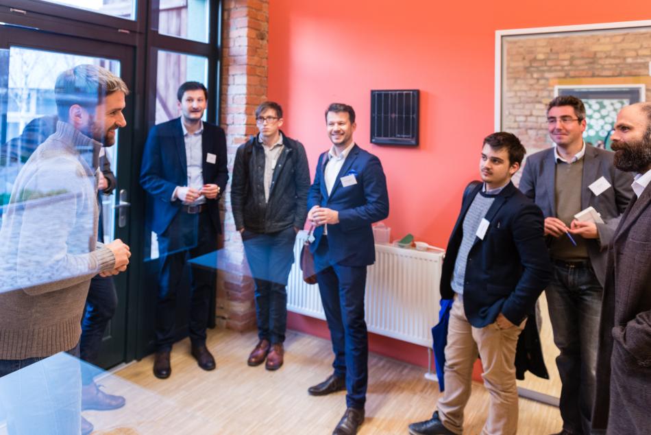 Visit to the Green Garage - From left to right: Filip Granek (XTPL) Tom Webster (GrowUp), Sebastian Mlodzinski (XTPL), Stratos Karakasidis (Kathimerini), Olivier Fabes (Le Soir), Ben Deighton (Horizon)